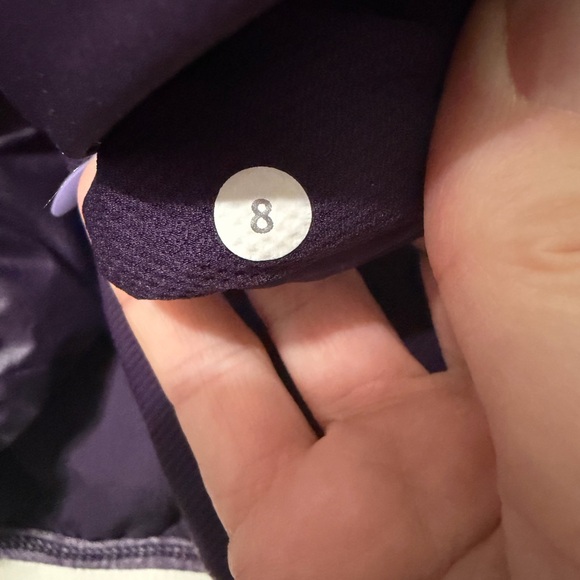 Lululemon athletica fluff off vest euc size 8 - Picture 3 of 5